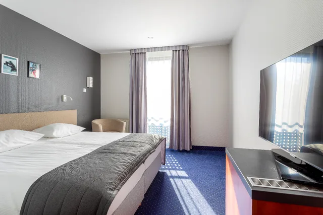 غرفة قياسية بسرير مزدوج، Qubus Hotel Zielona Gora 4/7