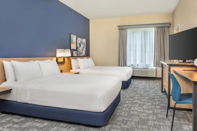 غرفة بسريرين كوين مع أريكة لذوي الإعاقة، Comfort Suites Elkridge Columbia Gateway 2/3