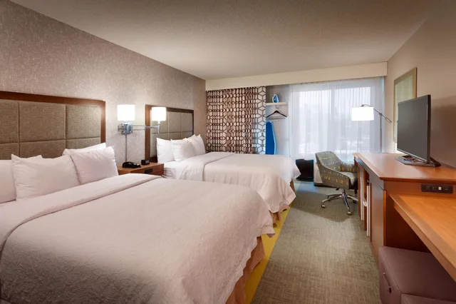 جناح استوديو بسريرين كوين، Hampton Inn Salt Lake City-Downtown 3/9