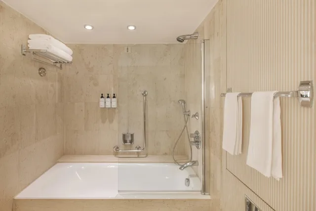 غرفة كلاسيكية بسريرين منفصلين، Athenaeum Intercontinental Hotel 9/10