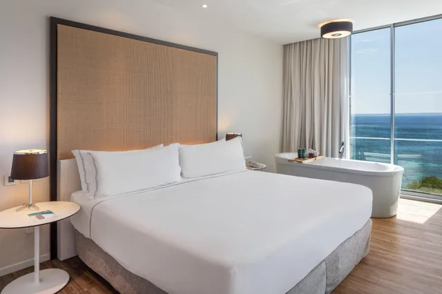 جناح جونيور بسرير مزدوج، Melia South Beach 2/10