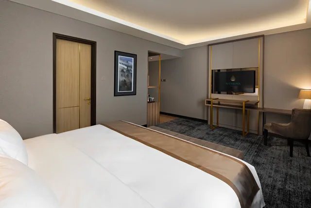 Kakawin Suite، Sutasoma Hotel 2/4