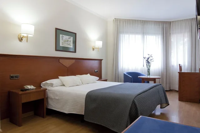 غرفة قياسية بسريرين منفصلين، Alixares Hotel 9/10