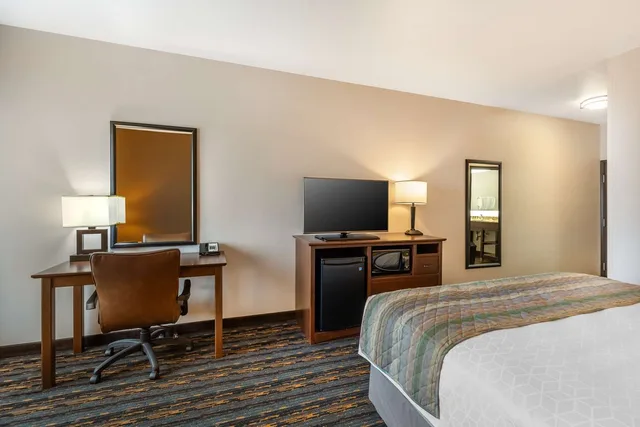 غرفة بسرير كينج، Best Western Plus Casper Inn & Suites 4/5