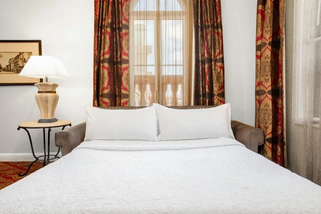 3 Bedrooms, Bi Level, Suite، Casa Monica Resort & Spa, Autograph Collection 4/8
