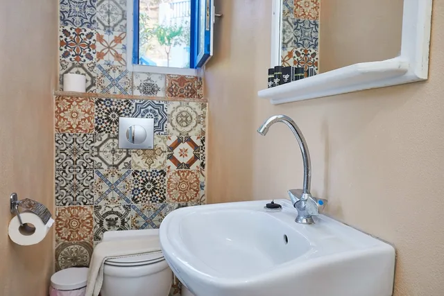 استوديو ثلاثي بسرير مزدوج وسرير فردي، HOTEL GLAROS DIAFANI 4/5