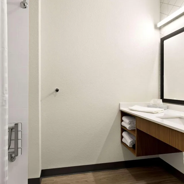 جناح بسريرين كوين لذوي الإعاقة، Everhome Suites Nampa Boise 6/6