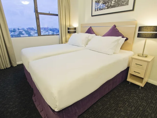 Oaks Sydney Hyde Park Suites، Surry Hills، سيدني 17/80