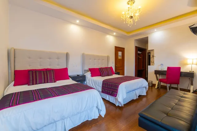Plaza, 2 Queen Beds, Sofa، Sangay Spa Hotel 2/7