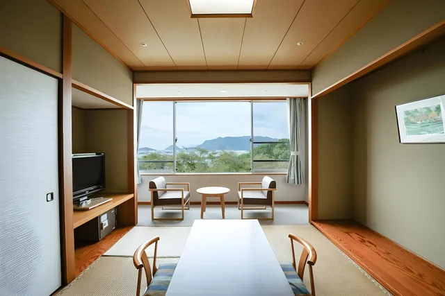 Japanese, No Bathroom، Kamenoi Hotel Kannonji 1/1