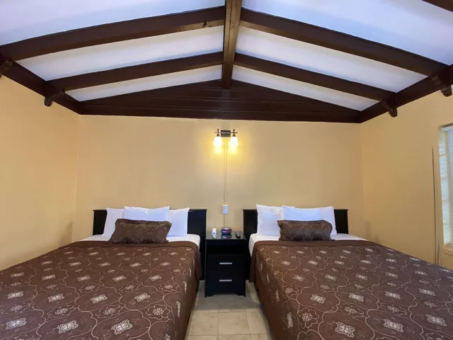 غرفة ديلوكس بسريرين كوين مع أريكة، El Patio Inn Studio City 5/10