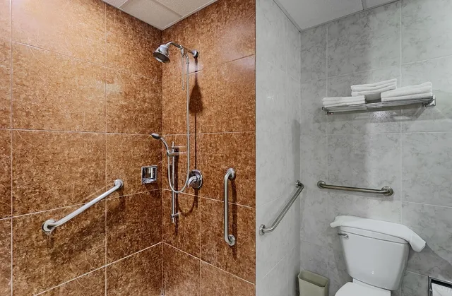 غرفة قياسية بسرير مزدوج لذوي الإعاقة، HOLIDAY INN CAMPECHE 4/4