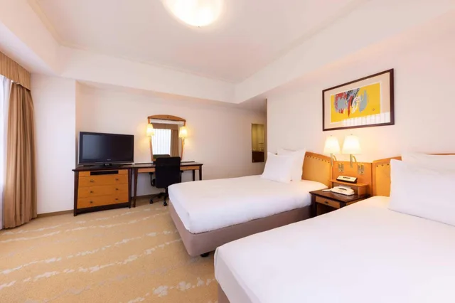 غرفة بريميوم بسريرين منفصلين للمدخنين، Ana Crowne Plaza Hotel Toyama 1/5