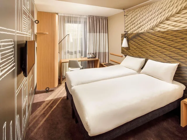 غرفة بسريرين منفصلين لذوي الإعاقة، ibis Cambridge Central Station 1/8