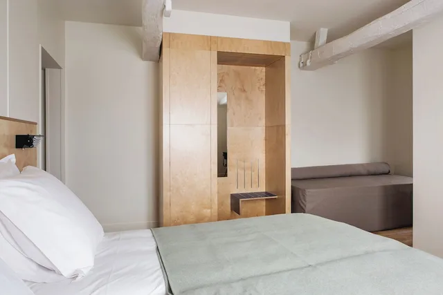 Superior, Triple, New Hotel Opera 5/10