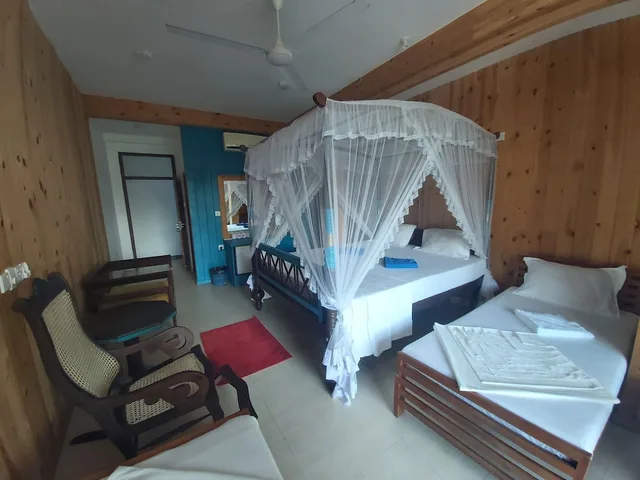 غرفة عائلية رباعية بسرير مزدوج وسريرين منفصلين، Ocean Reach Holidays 4/10