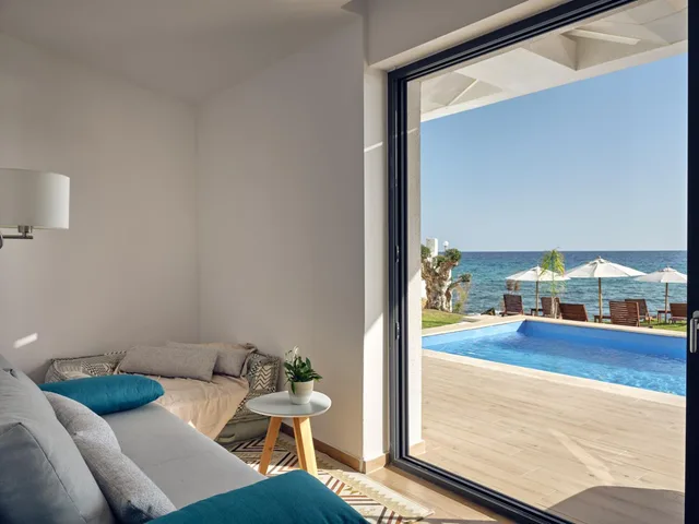 Honeymoon, Suite, Sea Side, Private Pool، Cavo Orient Beach Hotel 6/7