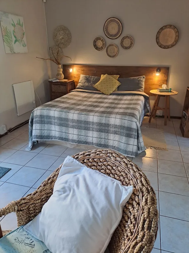 غرفة بسرير كوين، A1 Kynaston B&amp;B 1/2