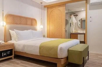 Deluxe, King Bed, Queen Bed, No Window، Mandarin Nest Boracay 1/1