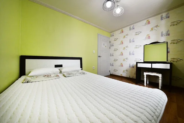 غرفة بسرير مزدوج، Namu Guesthouse 1/2
