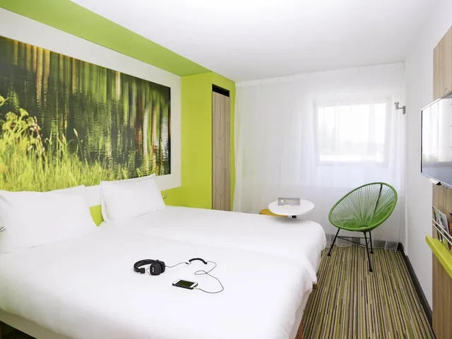 غرفة قياسية بسريرين منفصلين، Ibis Styles Toulouse Labege 1/10
