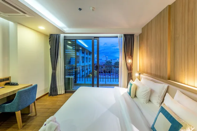 غرفة ديلوكس بسرير مزدوج بإطلالة على المسبح، Plaai Prime Hotel (ex D Varee Diva Central Rayong) 2/5