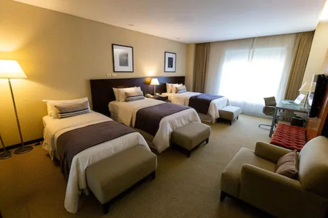 غرفة قياسية ثلاثية بثلاثة أسرّة بغرفة نوم واحدة، 474 Buenos Aires Hotel 3/6