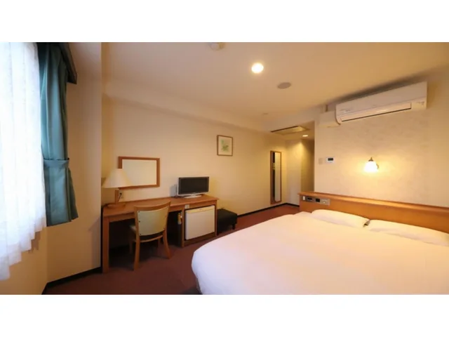 غرفة بسرير مزدوج للمدخنين، Smile Hotel Takaoka Ekimae 1/1