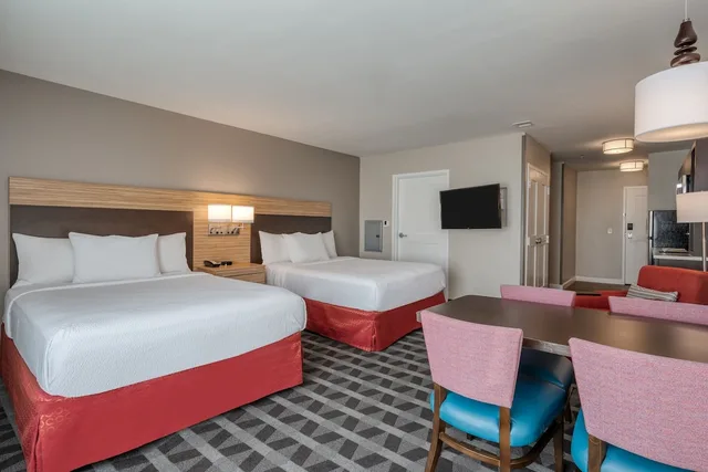 استوديو بسريرين كوين لذوي الإعاقة، TownePlace Suites by Marriott Indianapolis Airport 2/4