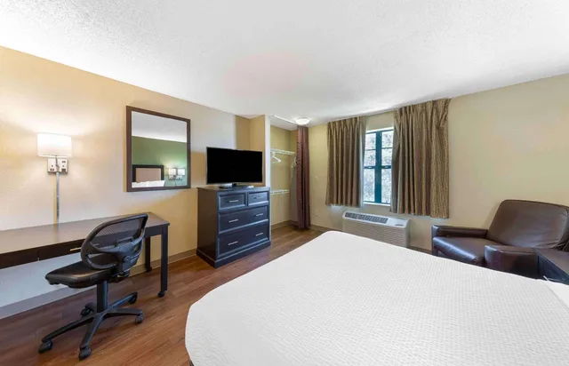 استوديو ديلوكس بسرير مزدوج لذوي الإعاقة، Extended Stay America Suites Orlando Southpark Commodity Cir 3/10