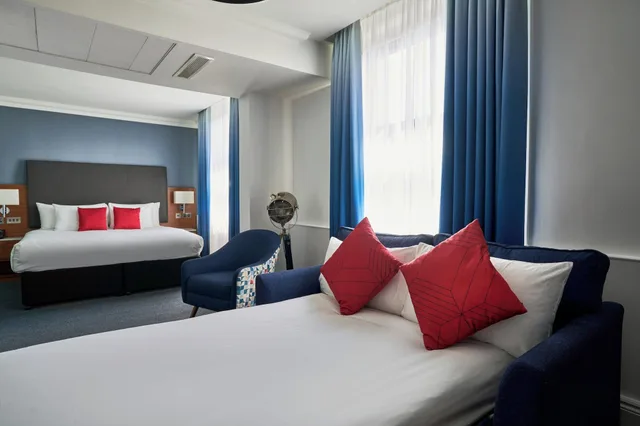 Vip, Star, Executive, Suite, Lounge Access، The Cumberland, London 2/4