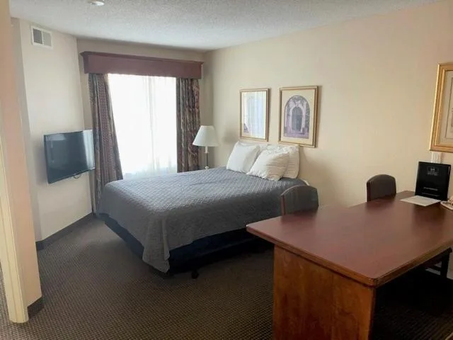 جناح ديلوكس بسرير كوين، River Hills Hotel 4/5