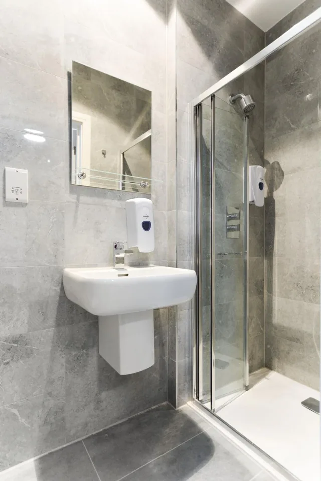 غرفة قياسية ثلاثية، Green View Hotel Near Dartford 4/5