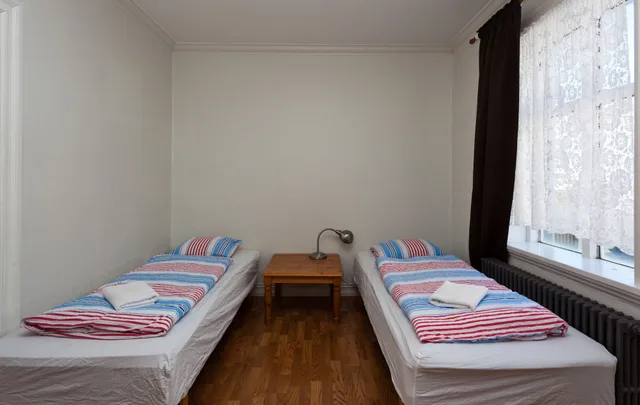 غرفة عائلية رباعية بسريرين منفصلين وسرير بطابقين بحمام مشترك، Guesthouse Andrea 7/10