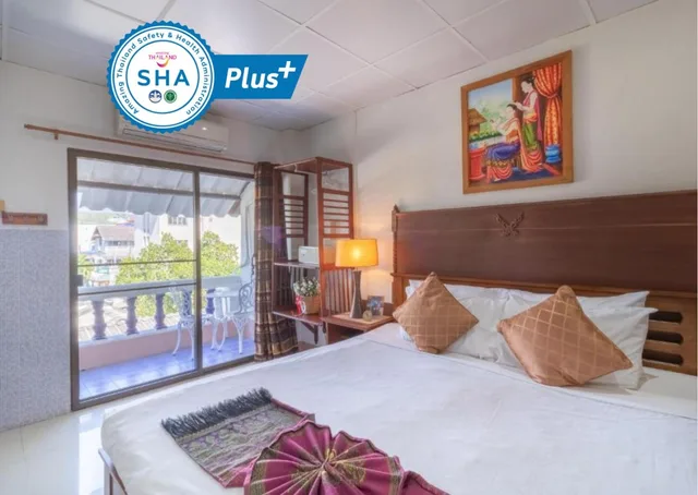 غرفة بسرير مزدوج بحمام خاص، Rendezvous Oldtown Chiangmai (SHA Extra Plus) 1/1