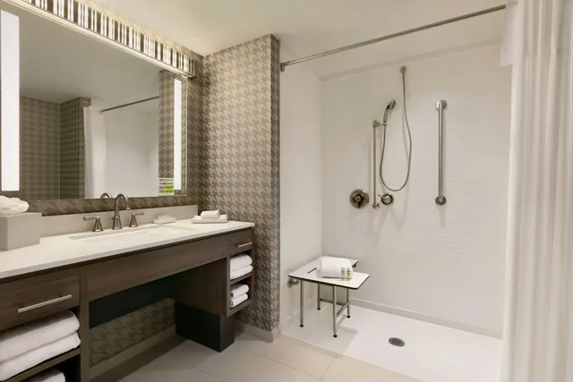 Studio, King Bed, Sofa, Accessible, Home2 Suites By Hilton Chantilly Dulles Airport 3/3
