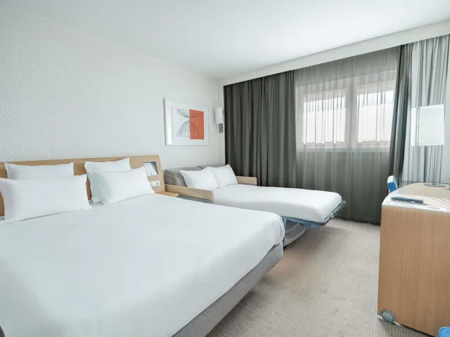 غرفة سوبيريور بسرير مزدوج، Novotel Poissy Orgeval 2/9