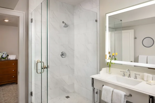 غرفة كلاسيكية بسرير كينج، Warwick Melrose Hotel Dallas 4/6