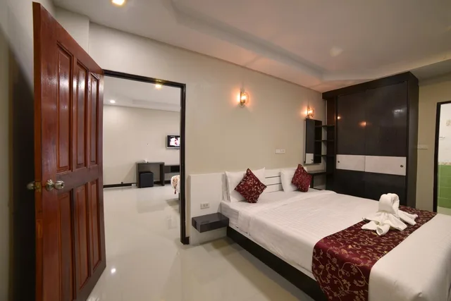 غرفة عائلية بسريرين كينج، Gold Airport Suites 4/9