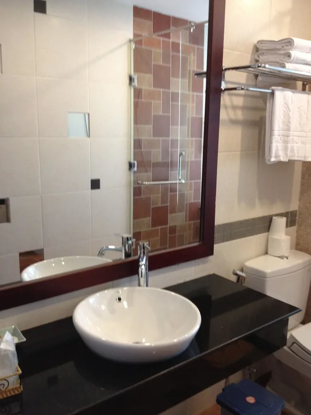 Vip, Deluxe, Double Bed, River View، Kim Tho Hotel 6/9