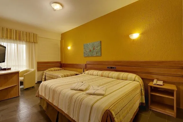 غرفة سوبيريور بسرير مزدوج وسريرين منفصلين، Mabu Capivari Eco Resort 1/2