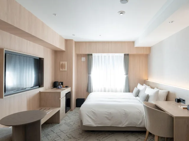 Universal, King Bed, Hotel The Leben Osaka 1/1