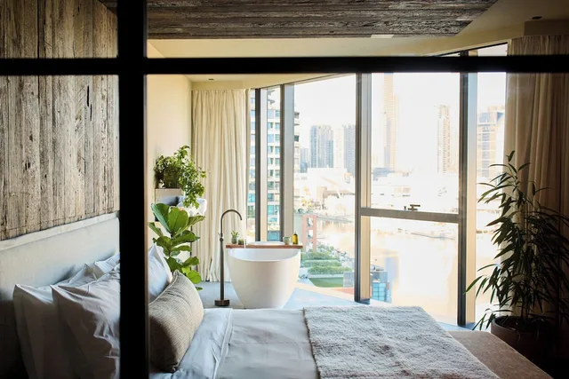 River, Penthouse Suite, King Bed, 1 Hotel Melbourne 1/2
