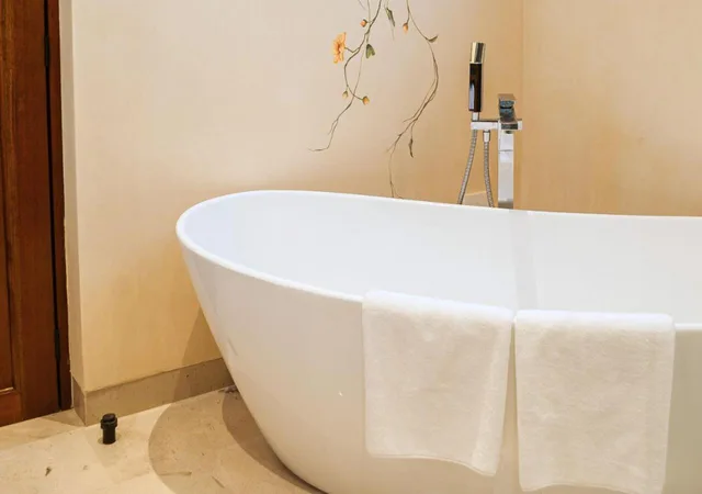 جناح بريميوم بسرير مزدوج بحوض استحمام، Adoro Hotel Boutique 2/2