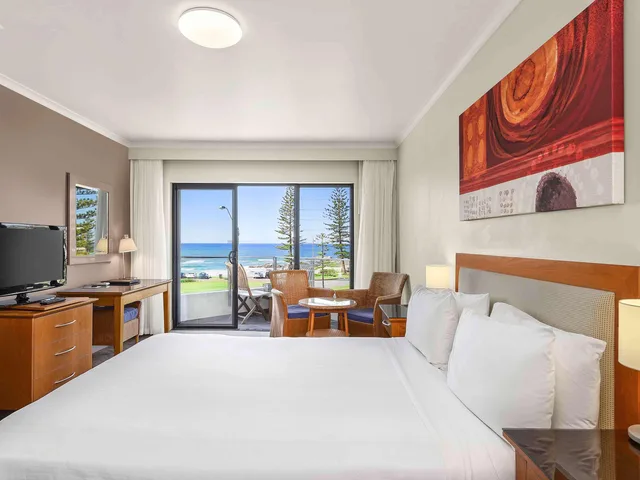 غرفة بسرير مزدوج بإطلالة على البحر، Ibis Styles Port Macquarie 1/9