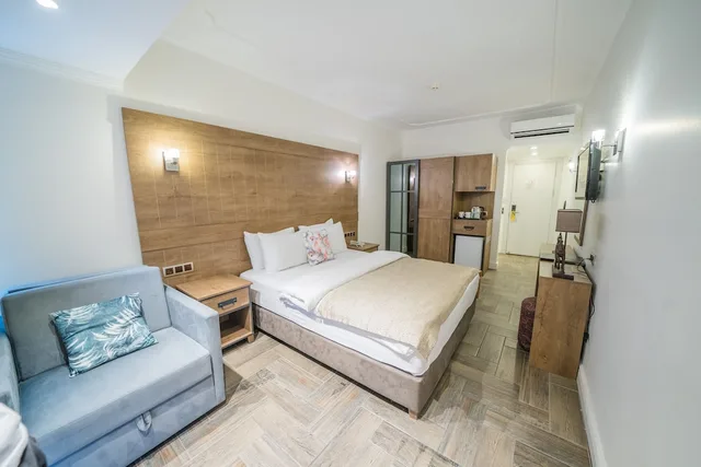 غرفة قياسية بسريرين منفصلين، Aurasia Beach Hotel 3/8