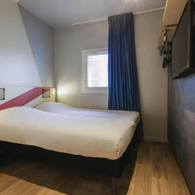 غرفة ثلاثية بثلاثة أسرّة، Ibis Budget Villemomble 1/10