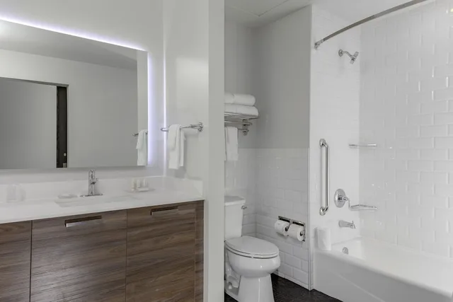 studio, multiple beds، Towneplace Suites By Marriott Dallas Downtown 5/6
