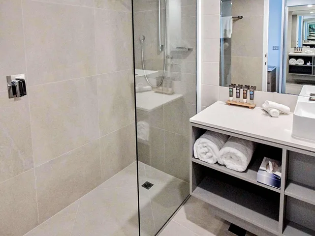 غرفة ديلوكس بسرير مزدوج، Novotel Cairns Oasis Resort 3/4