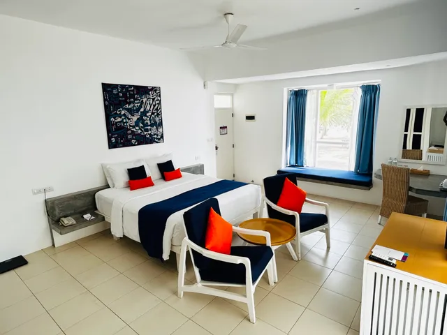 Beach, Chalet, King Bed، Trinco Blu by Cinnamon 2/10
